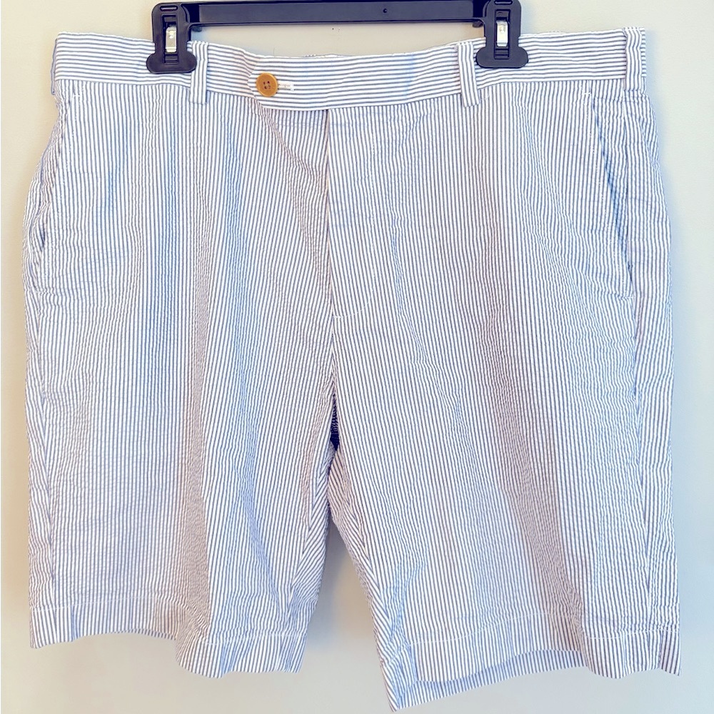 Brooks Brothers Blue and White Striped Seersucker Flat Front Shorts